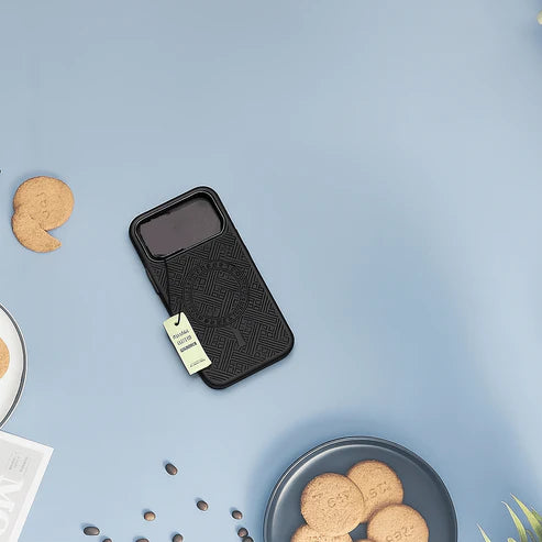 Luxury Pattern MagSafe iPhone Case 17Pro Max